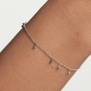 Βραχιόλι Pdpaola PU02-588-U Essentials Teardrop Silver ασήμένιο με κρεμαστά στοιχεία.